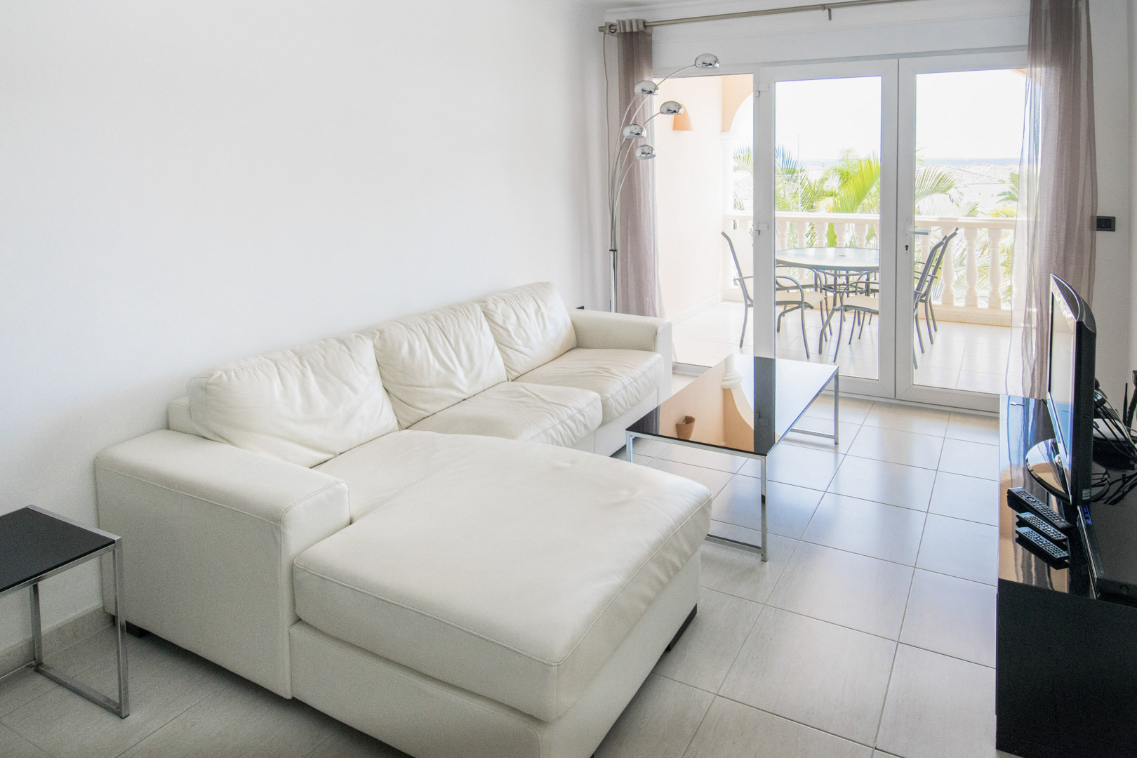 C4XY4556BEN Appartement met zeezicht te koop in luxe resort in La Fustera, Benissa