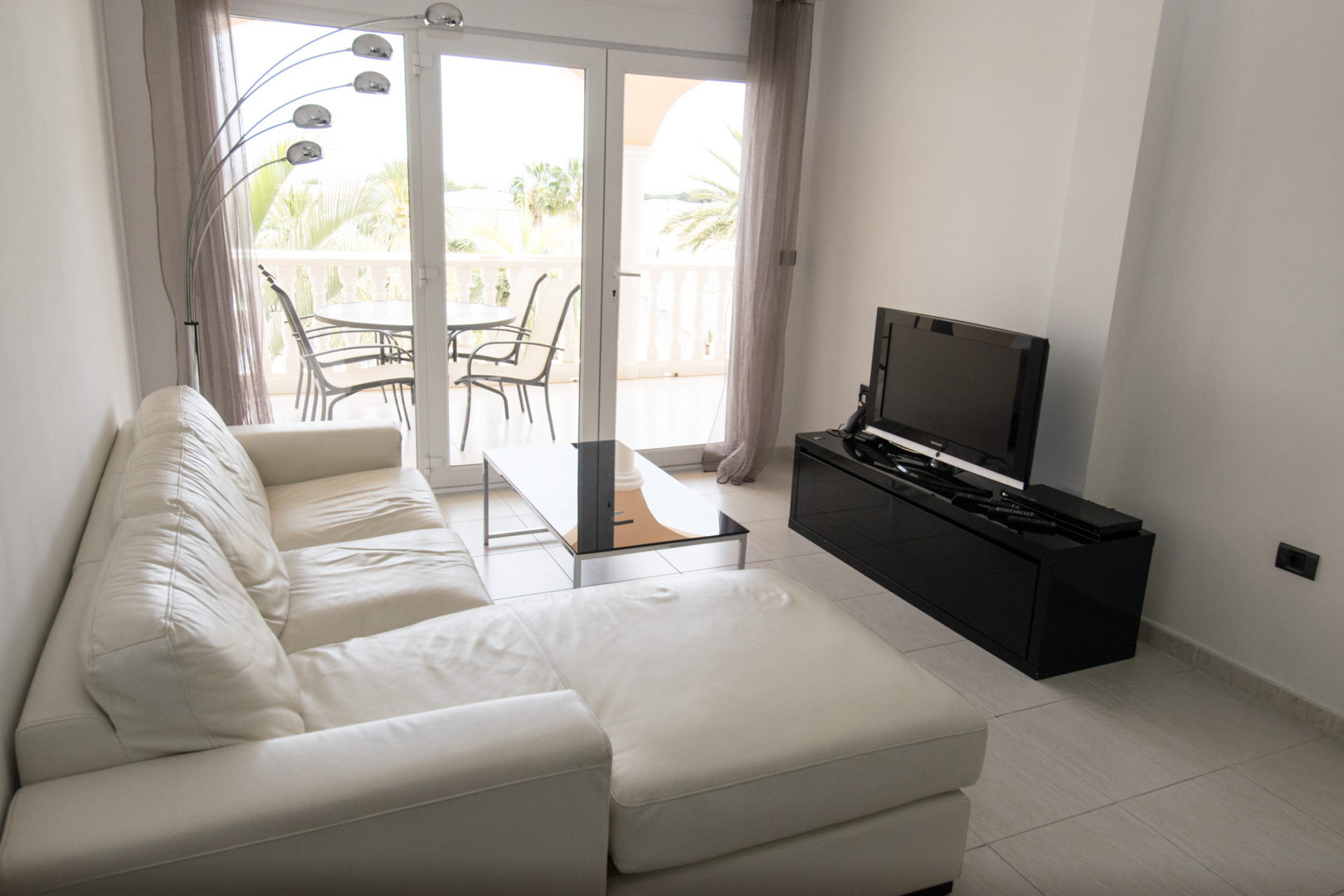 C4XY4556BEN Appartement met zeezicht te koop in luxe resort in La Fustera, Benissa