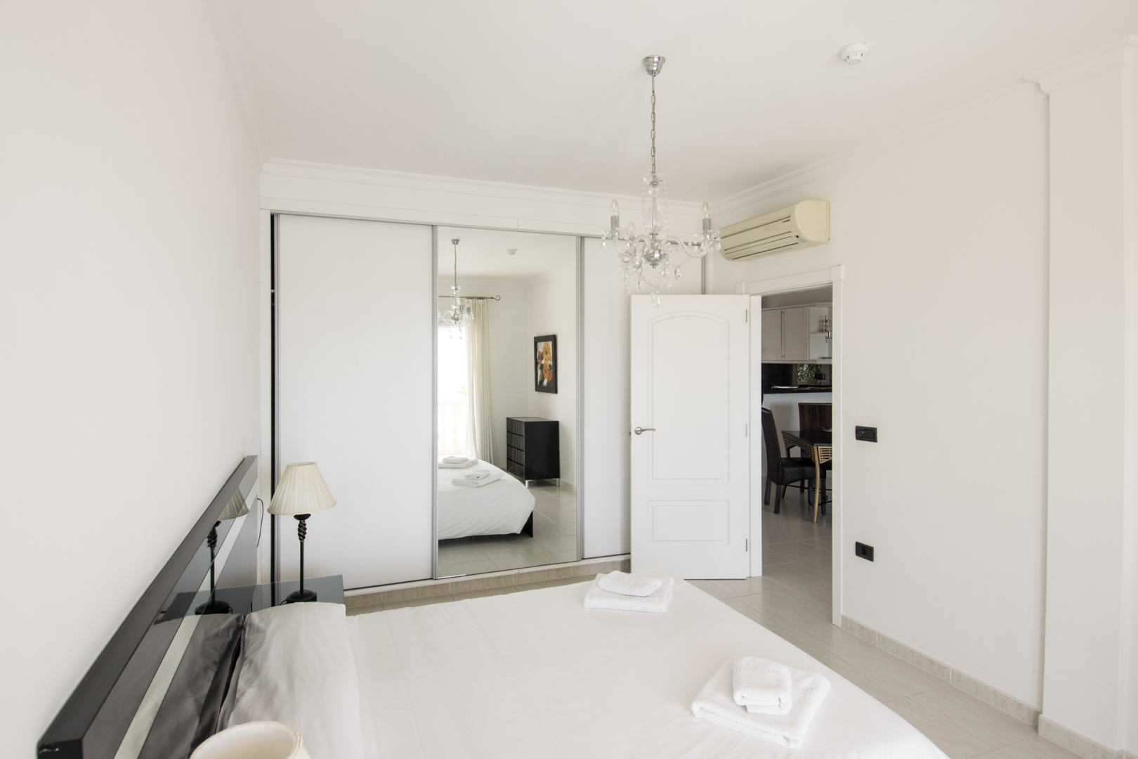 C4XY4556BEN Appartement met zeezicht te koop in luxe resort in La Fustera, Benissa