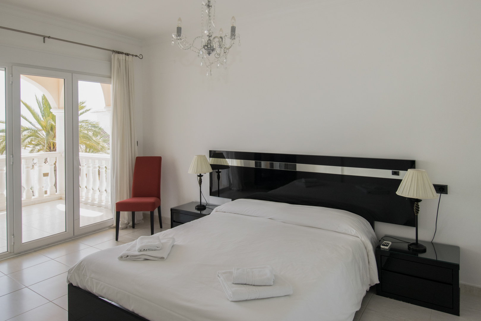 C4XY4556BEN Appartement met zeezicht te koop in luxe resort in La Fustera, Benissa