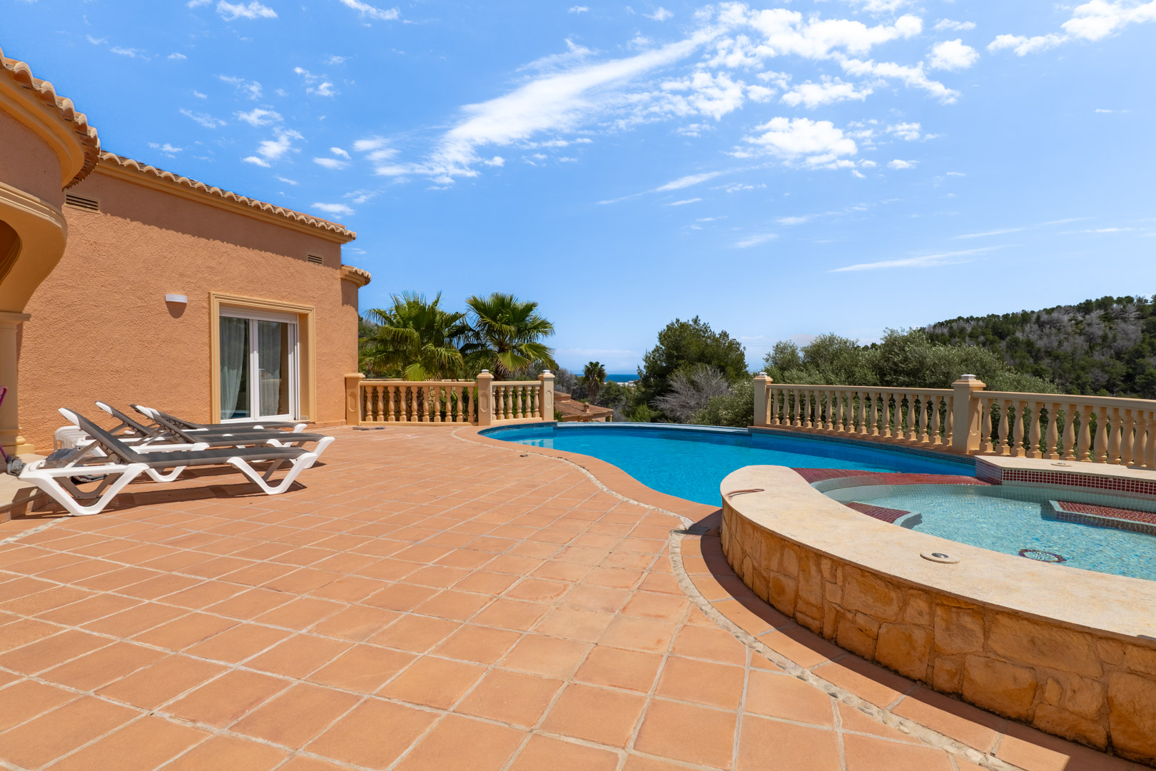 4650JAV Traditionele villa met zeezicht te koop in Tosalet 5, Jávea