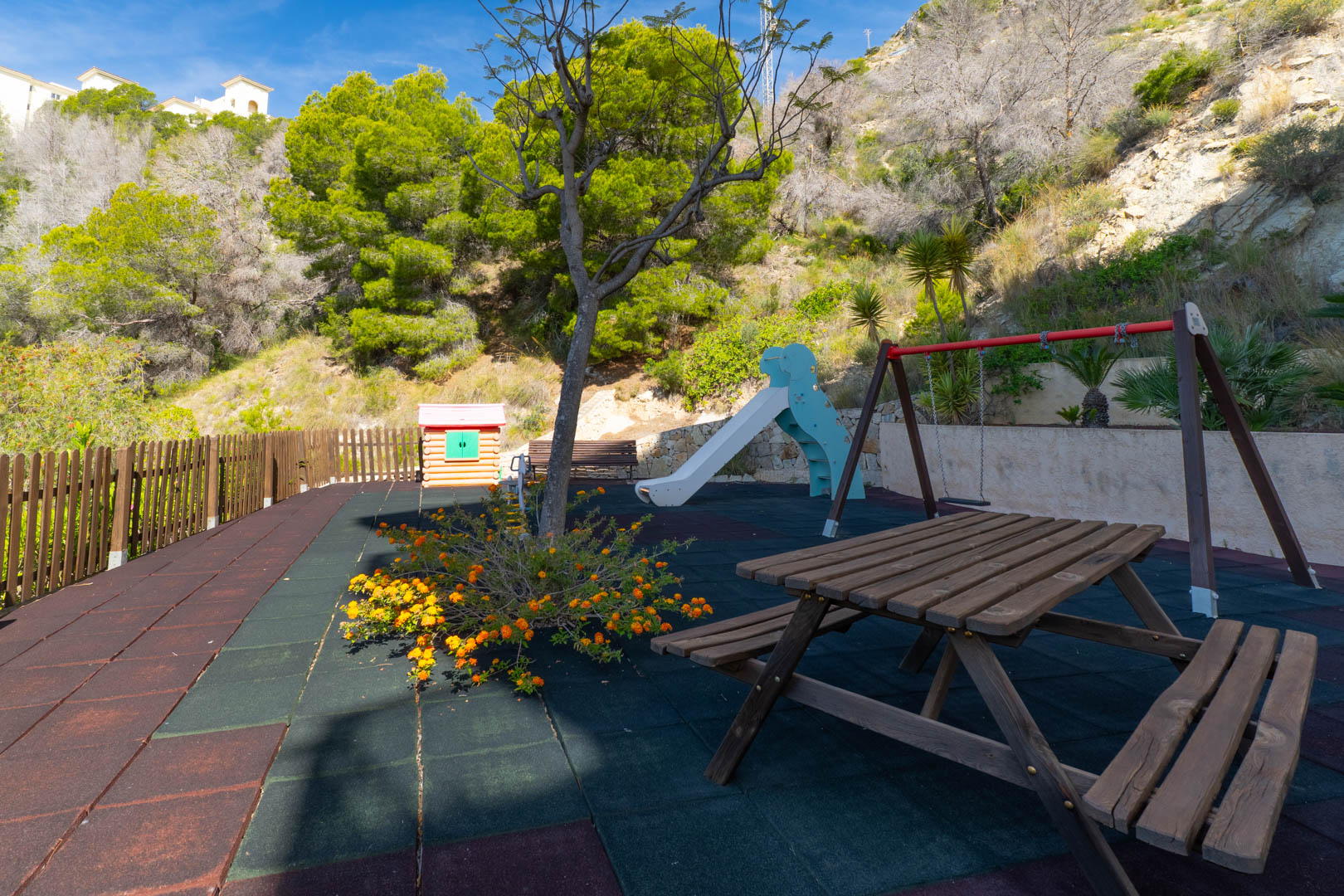 4653ALT Appartement met zeezicht te koop in Altea Hills
