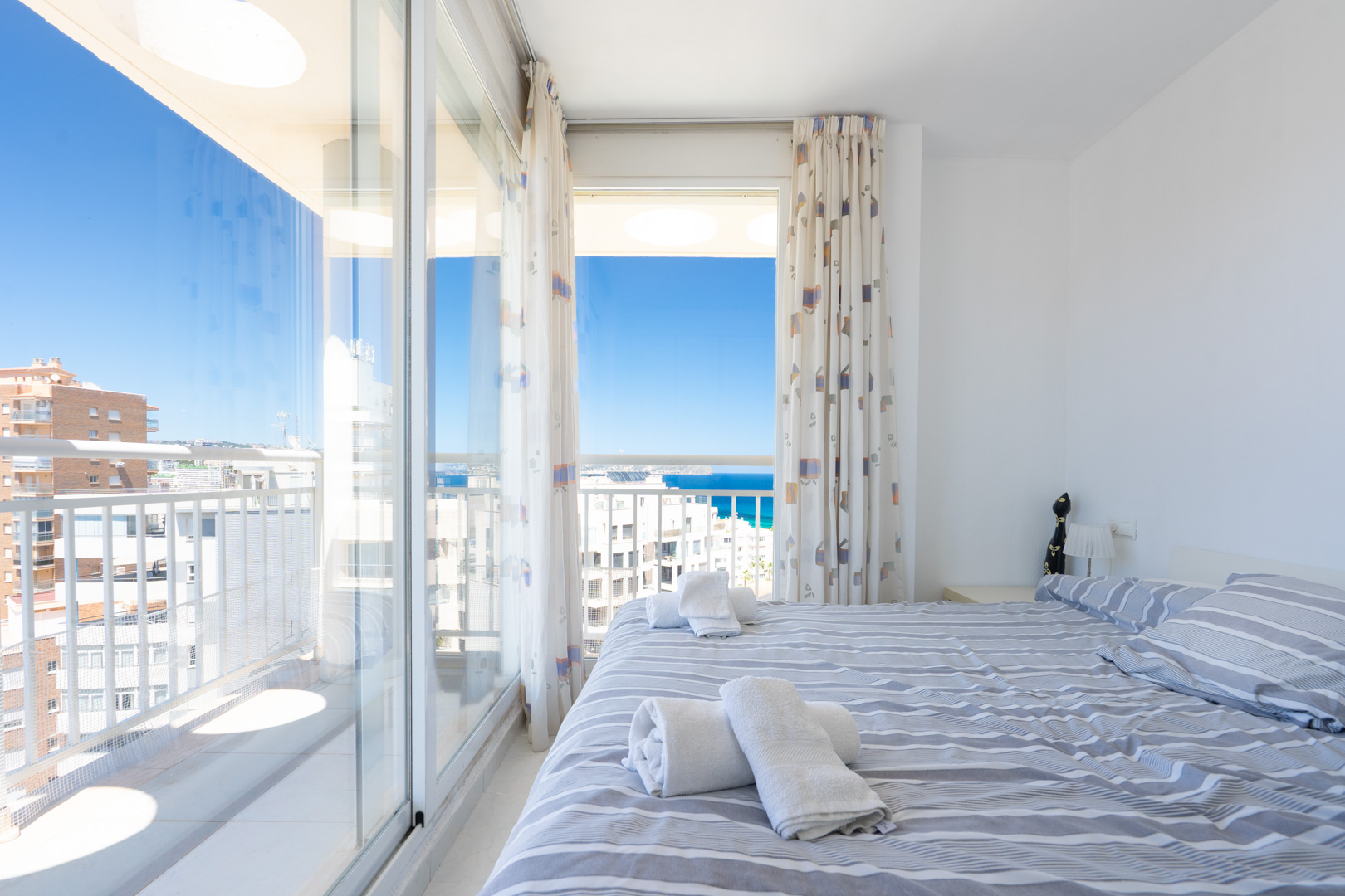 4656CAL_038 C4XY4656CAL Eerstelijns penthouse met zeezicht te koop op 200 m van het strand in Calpe