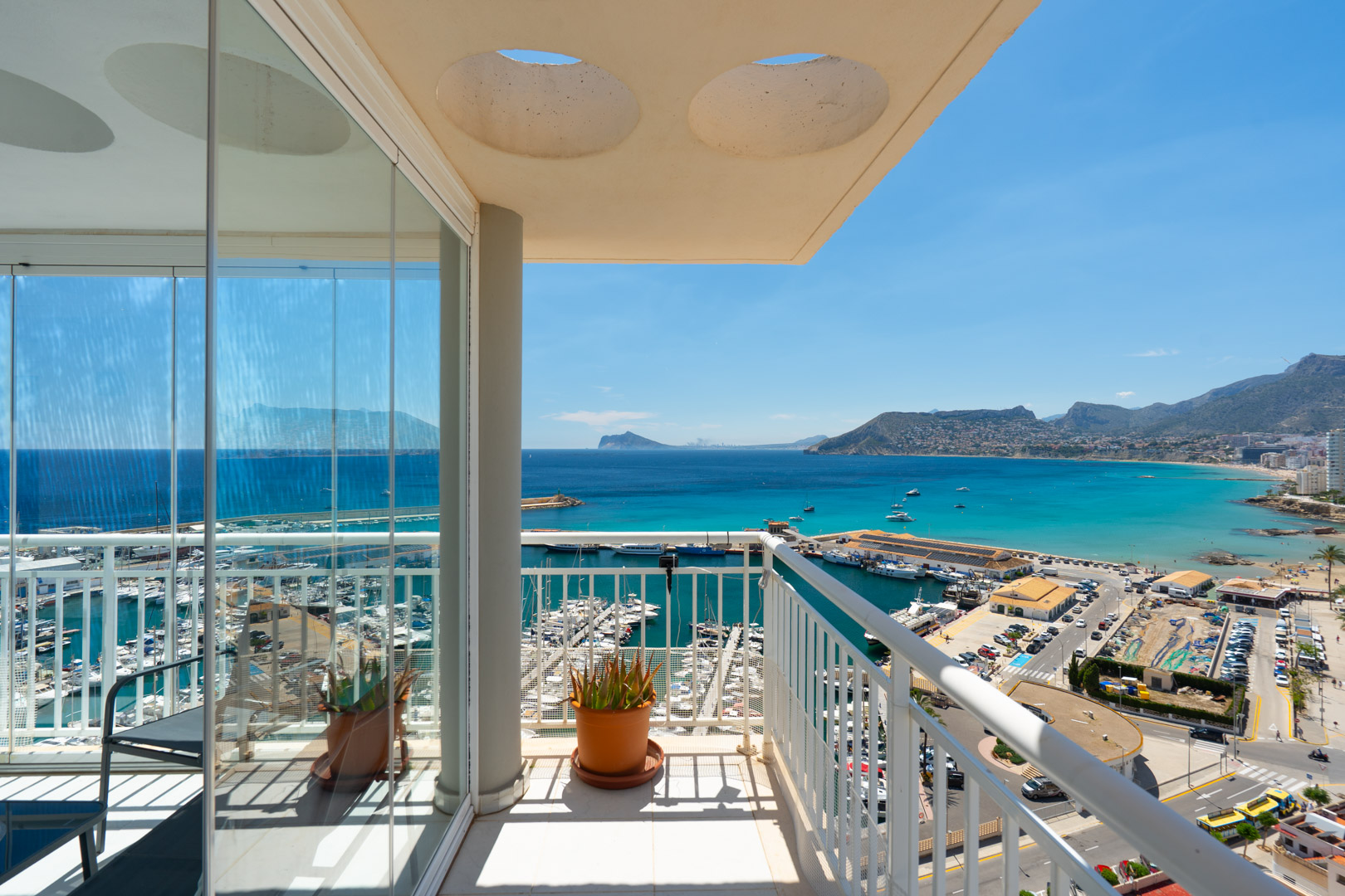 4656CAL_04-1 C4XY4656CAL Eerstelijns penthouse met zeezicht te koop op 200 m van het strand in Calpe