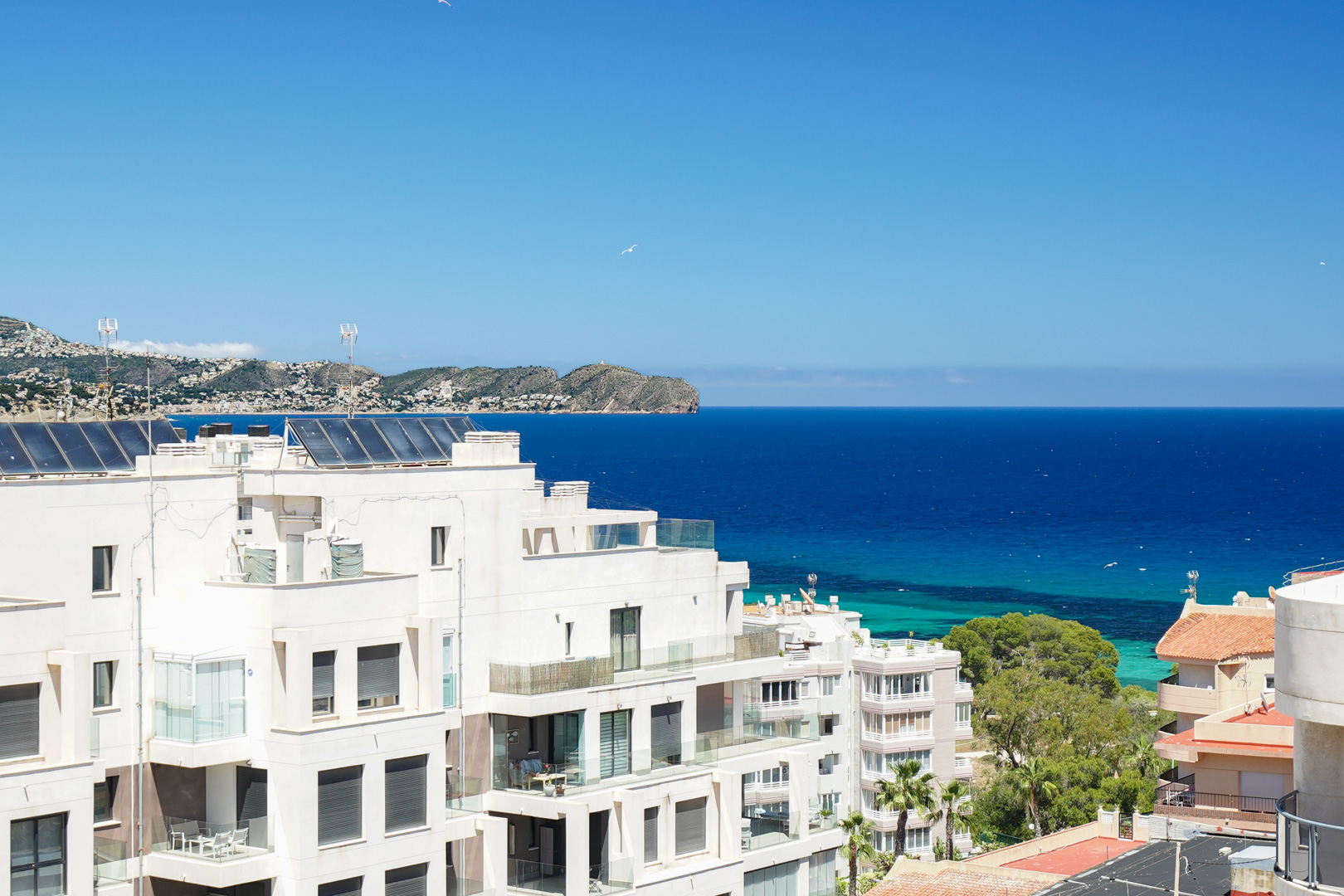 4656CAL_042 C4XY4656CAL Eerstelijns penthouse met zeezicht te koop op 200 m van het strand in Calpe