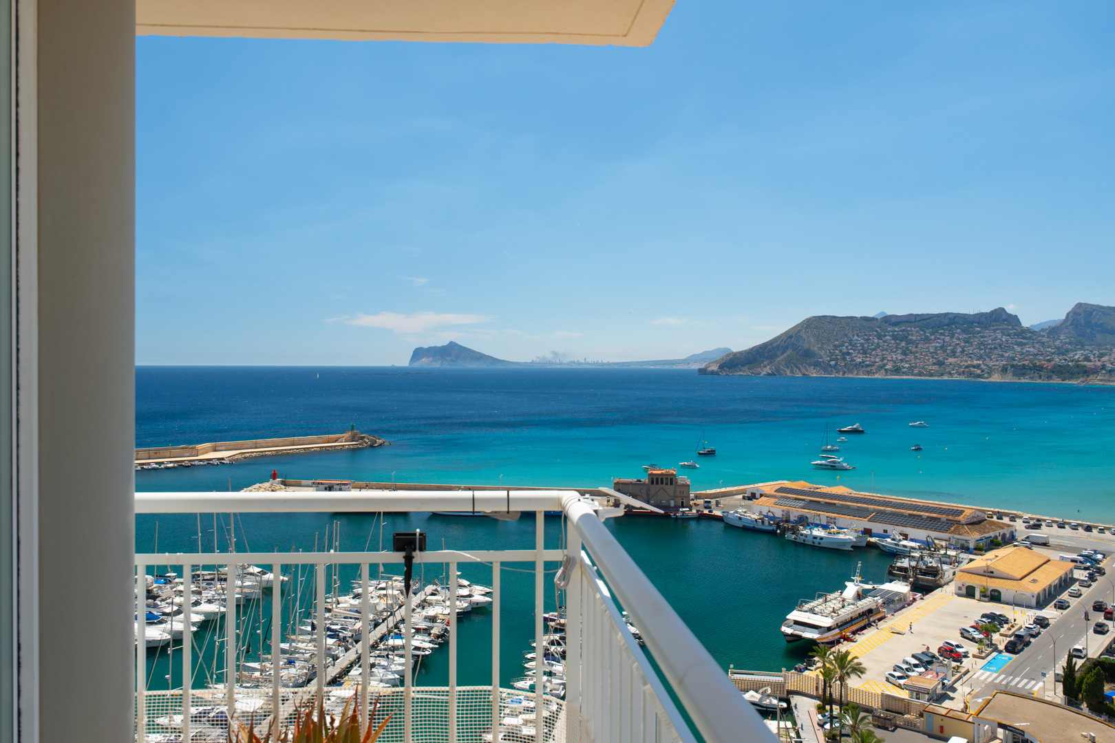 4656CAL_068 C4XY4656CAL Eerstelijns penthouse met zeezicht te koop op 200 m van het strand in Calpe