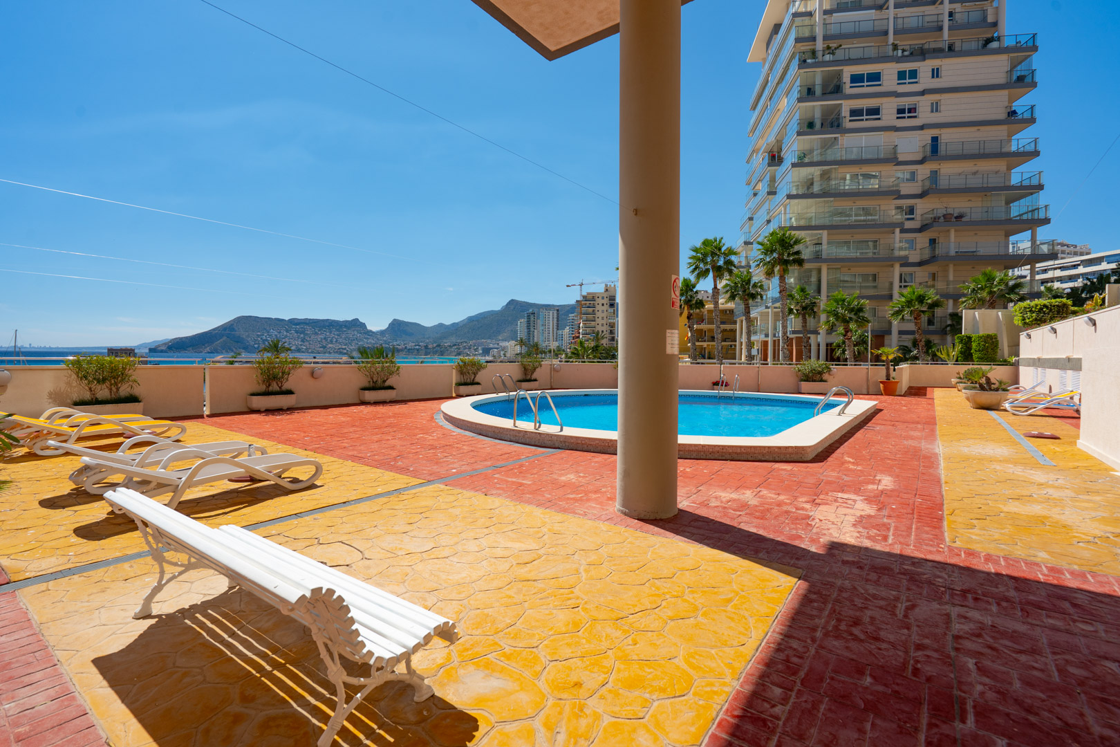 4656CAL_076 C4XY4656CAL Eerstelijns penthouse met zeezicht te koop op 200 m van het strand in Calpe
