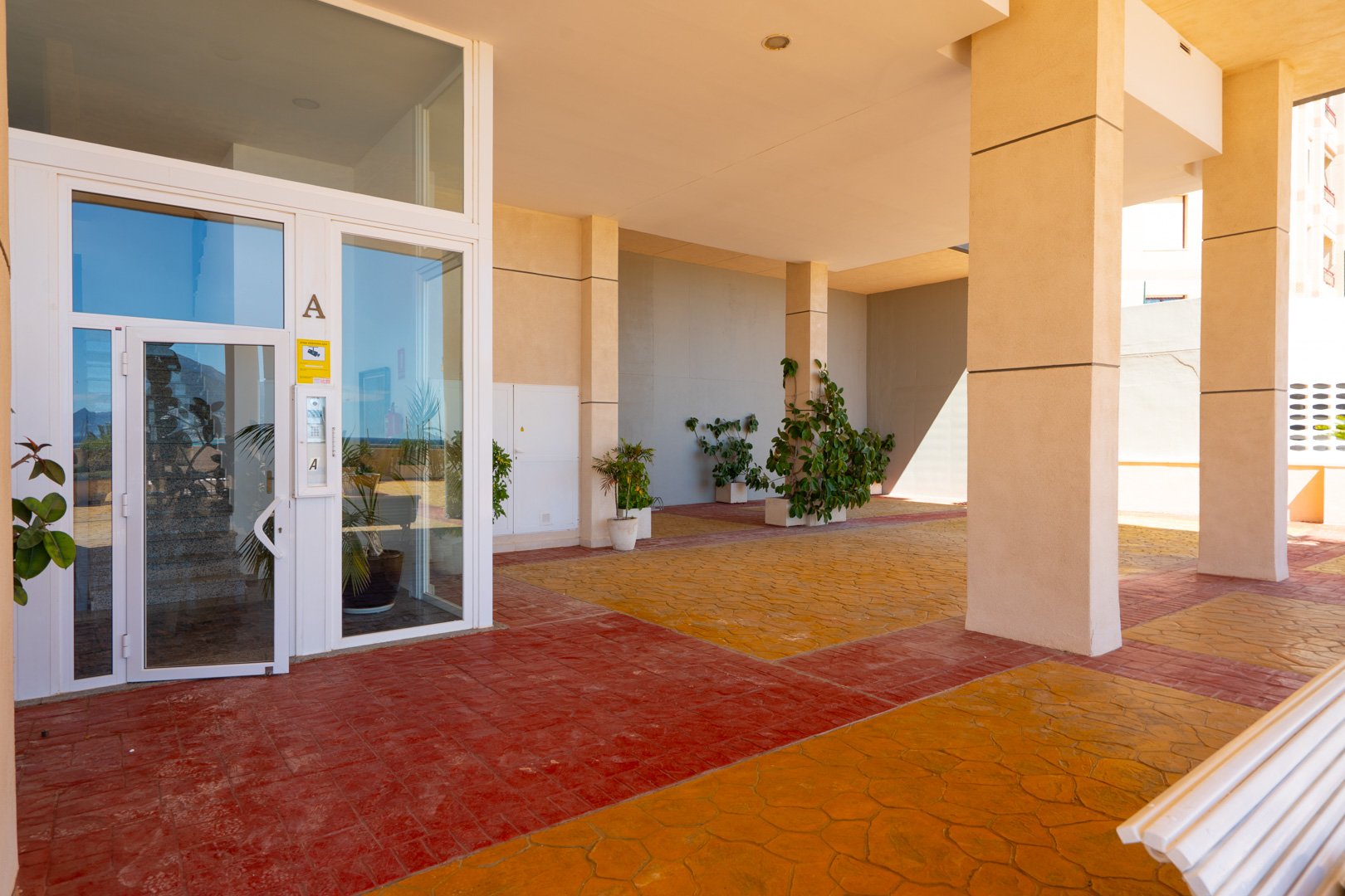 4656CAL_090 C4XY4656CAL Eerstelijns penthouse met zeezicht te koop op 200 m van het strand in Calpe