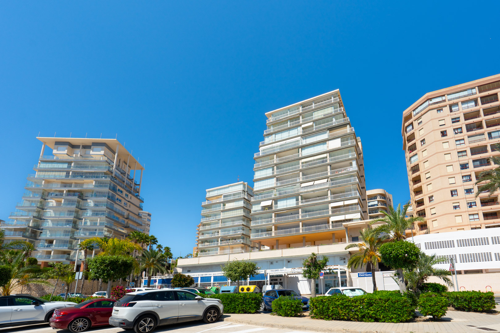 4656CAL_098 C4XY4656CAL Eerstelijns penthouse met zeezicht te koop op 200 m van het strand in Calpe