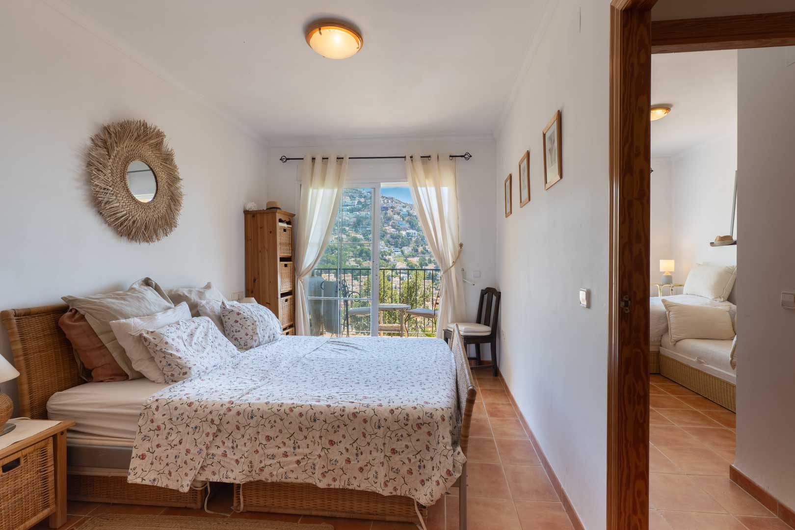 C4XY8335ALT Geschakelde woning met zeezicht te koop in Altea Hills