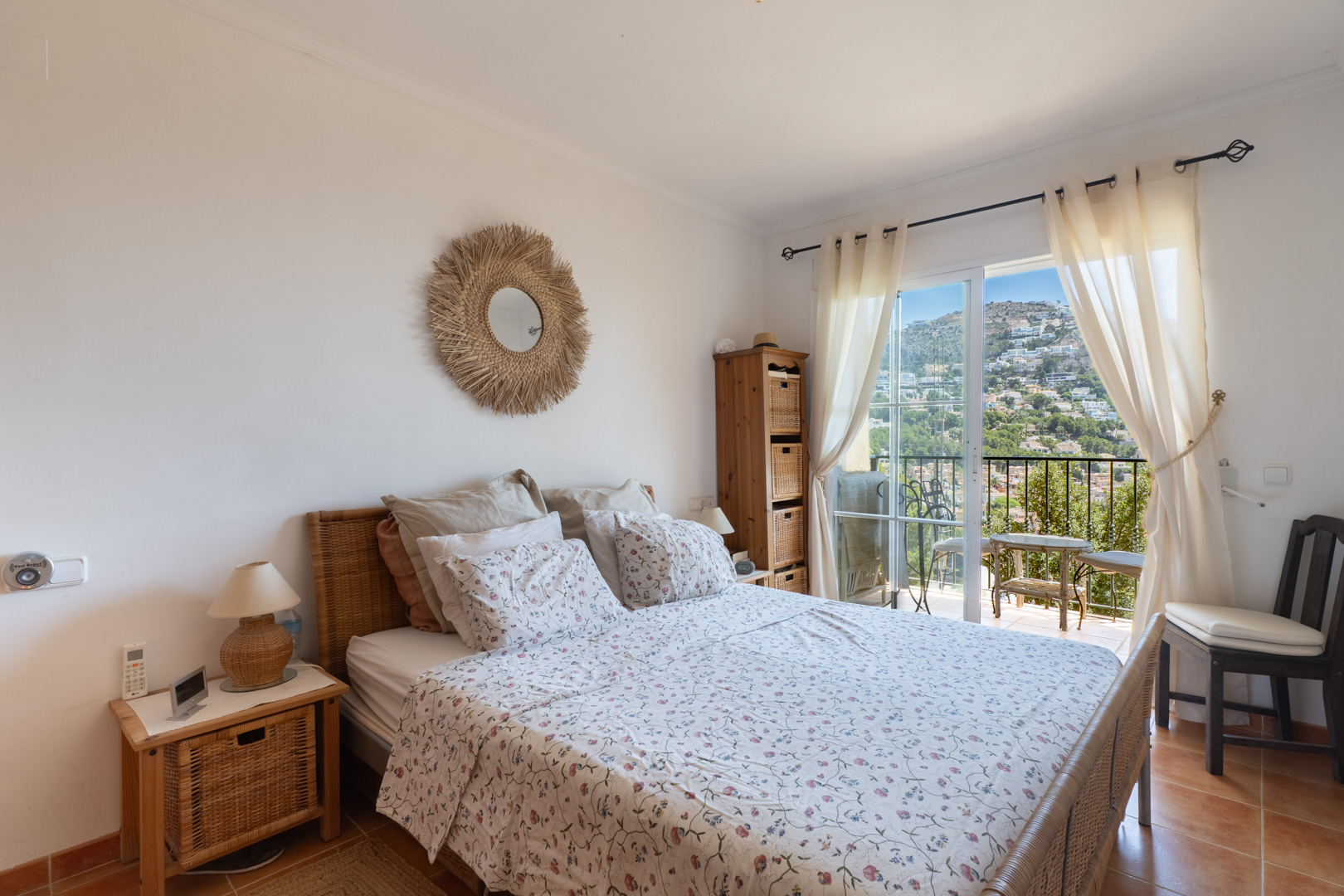 C4XY8335ALT Geschakelde woning met zeezicht te koop in Altea Hills