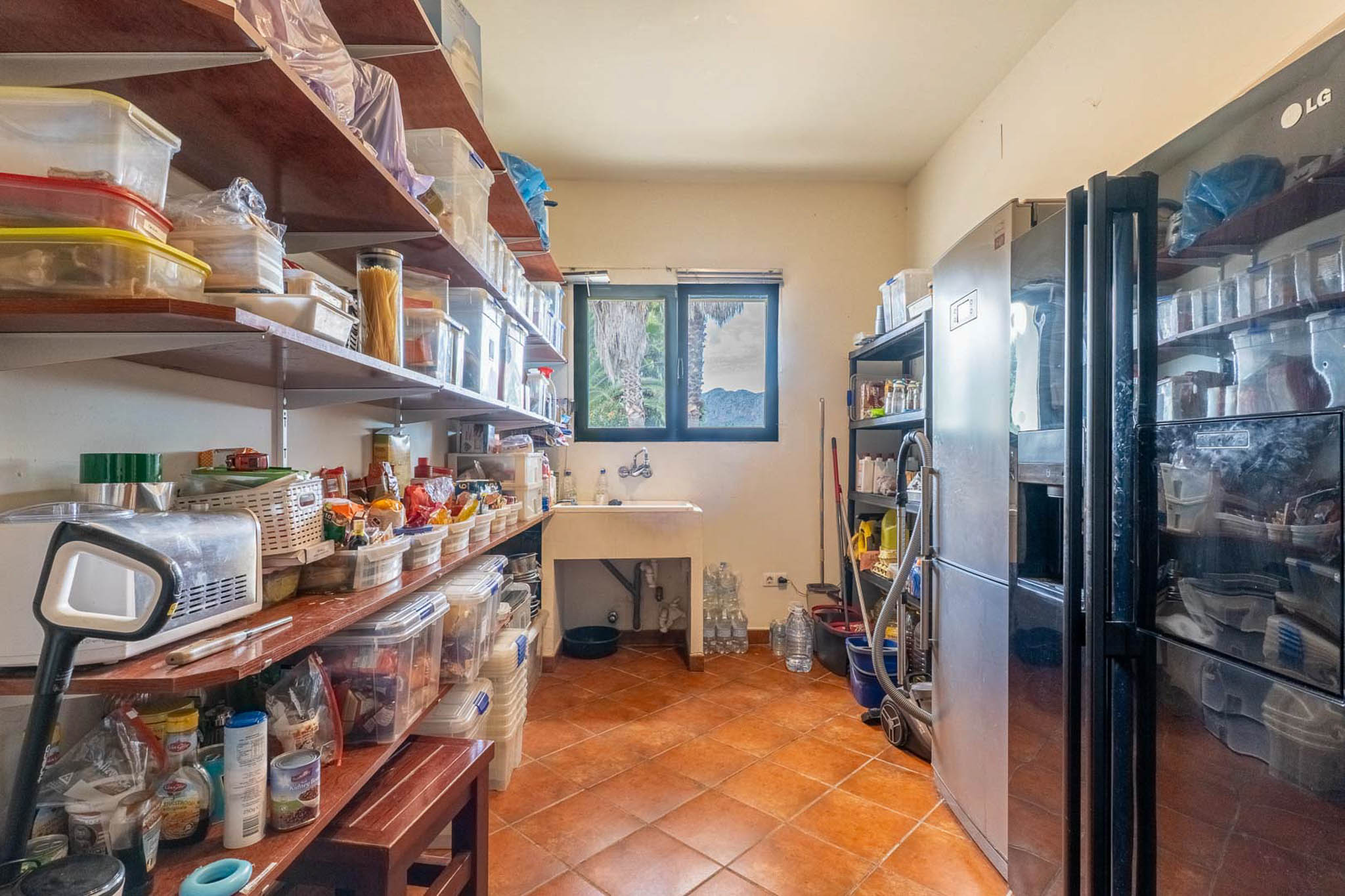 C4XY8336OND Villa te koop in Ondara.