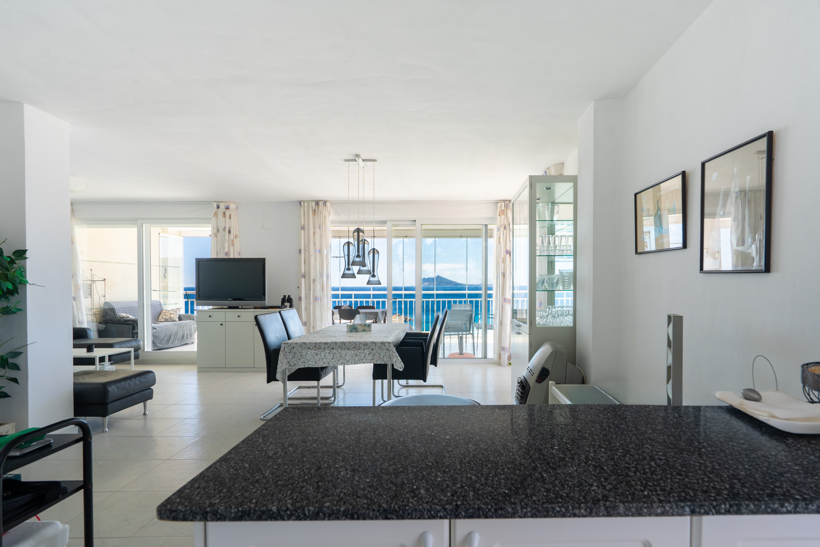 C4XY45657CAL Twee aangrenzende eerstelijns penthouses met panoramisch zeezicht en mogelijkheid tot unificatie te koop in Calpe