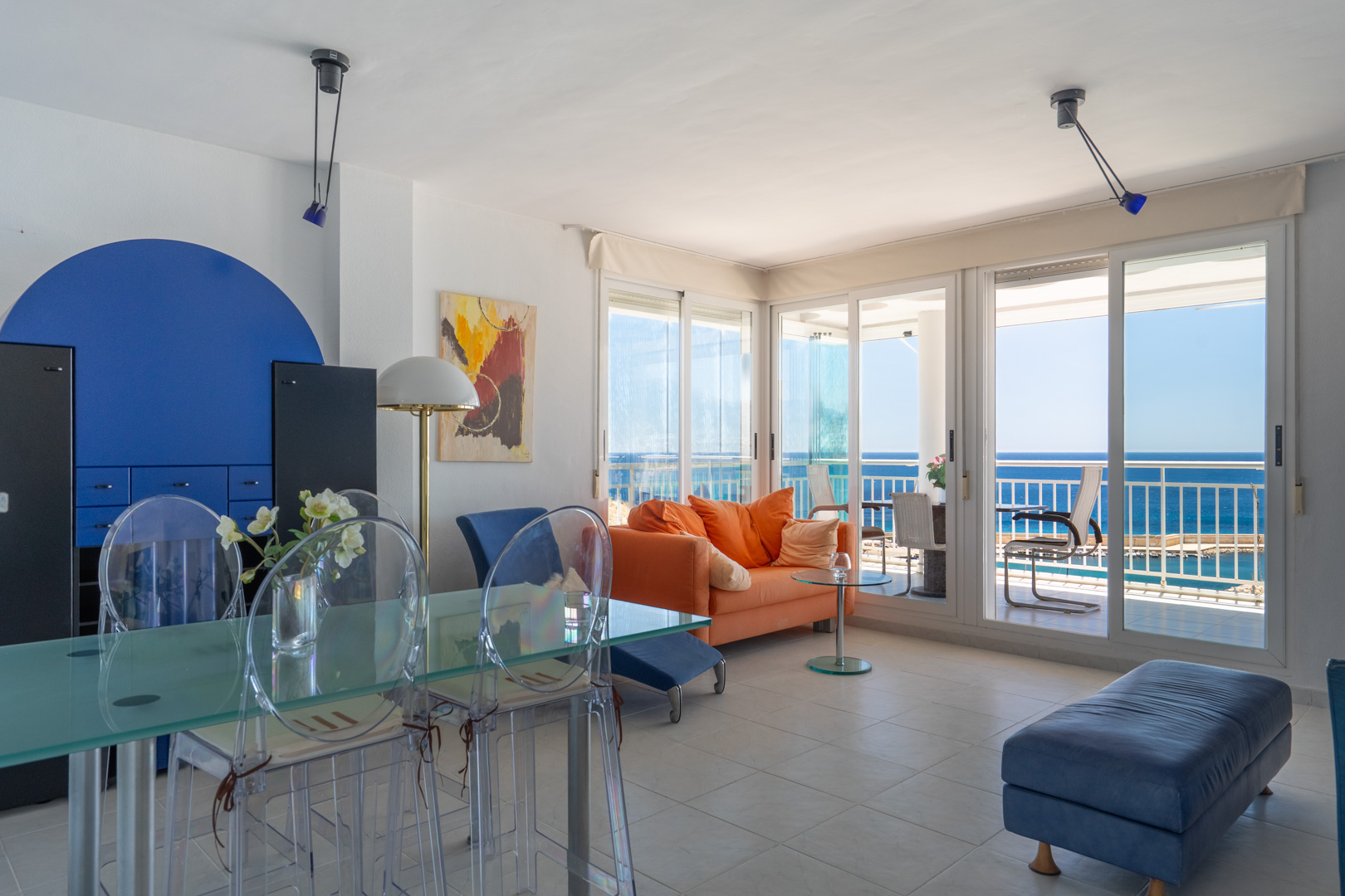 C4XY45657CAL Twee aangrenzende eerstelijns penthouses met panoramisch zeezicht en mogelijkheid tot unificatie te koop in Calpe