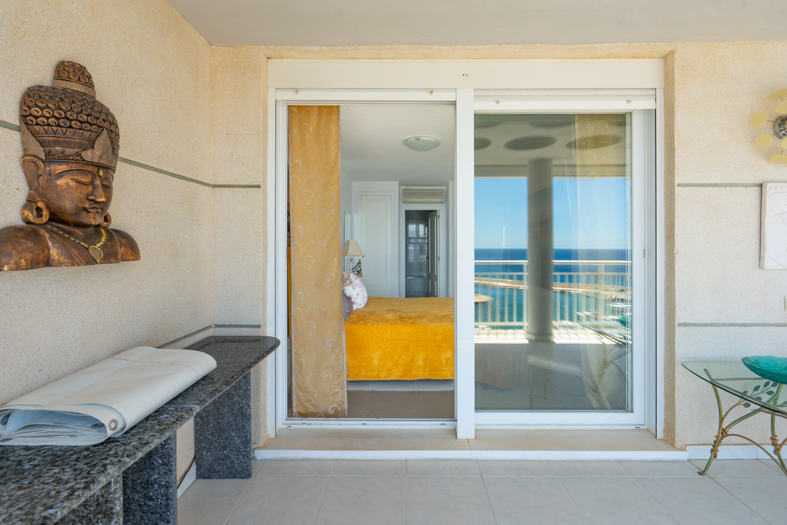 C4XY45657CAL Twee aangrenzende eerstelijns penthouses met panoramisch zeezicht en mogelijkheid tot unificatie te koop in Calpe