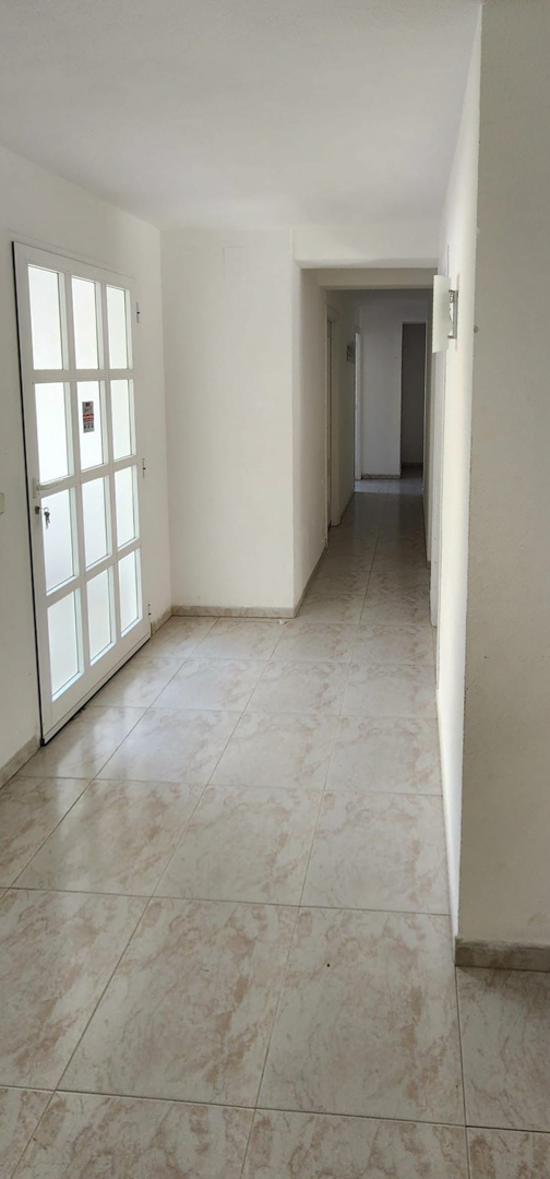 4664ALB Geschakelde woning te koop op 200 m van het strand in Albir
