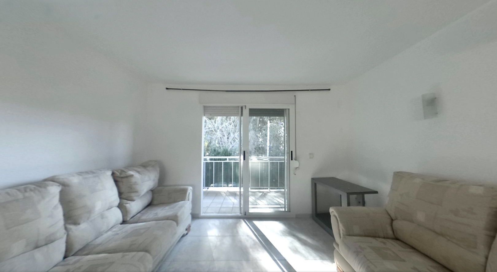 4664ALB Geschakelde woning te koop op 200 m van het strand in Albir