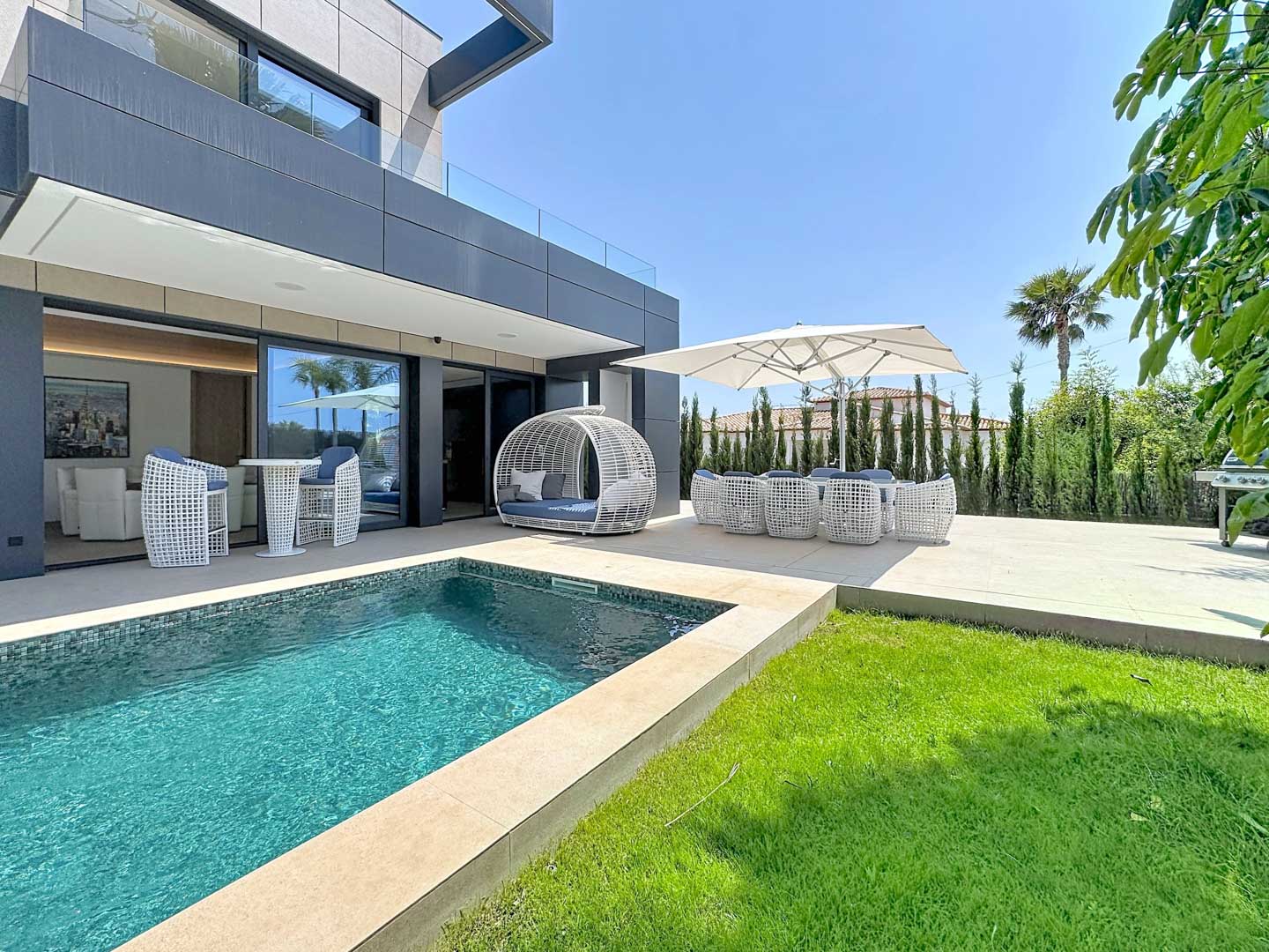 C3XY7123CAL Luxe villa met uitzicht op zee te koop in Calpe