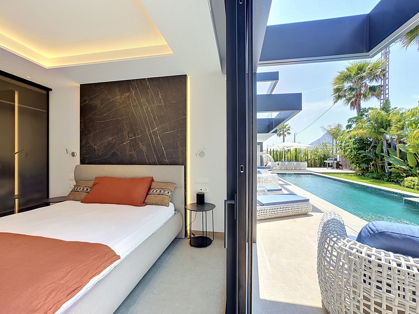 C3XY7123CAL Luxe villa met uitzicht op zee te koop in Calpe