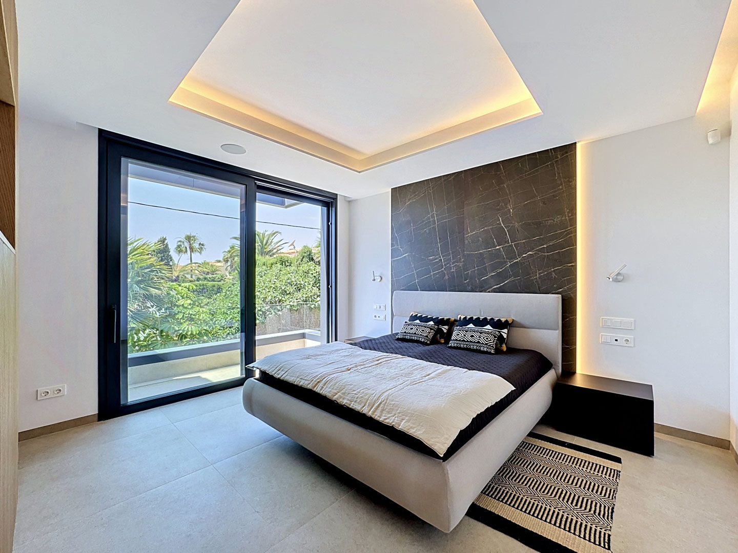 C3XY7123CAL Luxe villa met uitzicht op zee te koop in Calpe