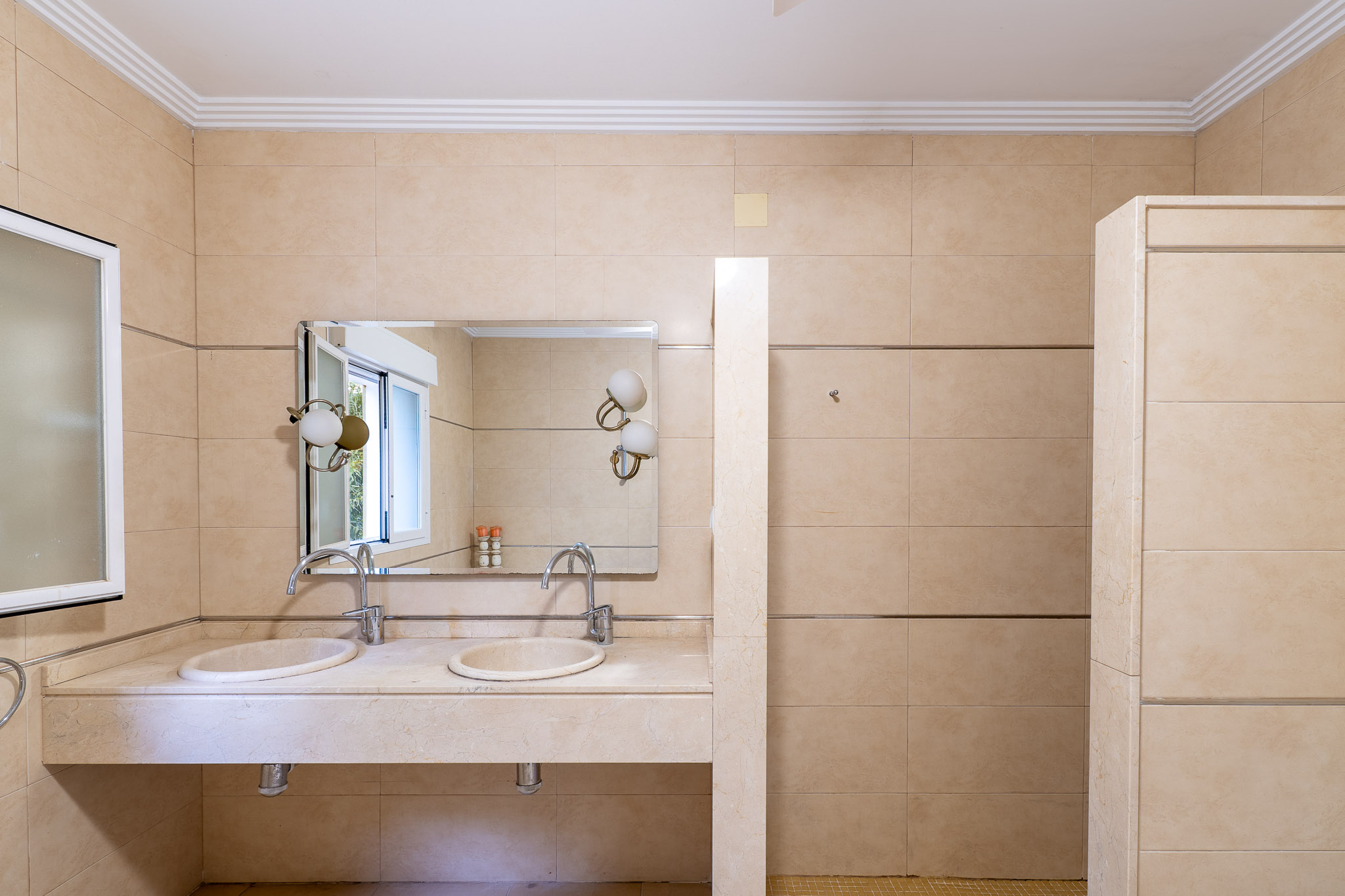 C3XY8350BEN Ruime villa te koop in Beniarbeig