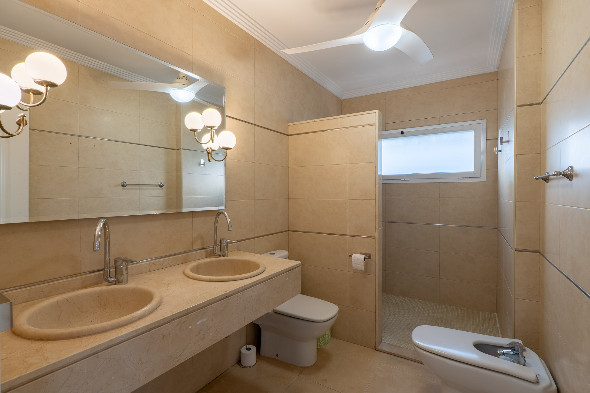 C3XY8350BEN Ruime villa te koop in Beniarbeig